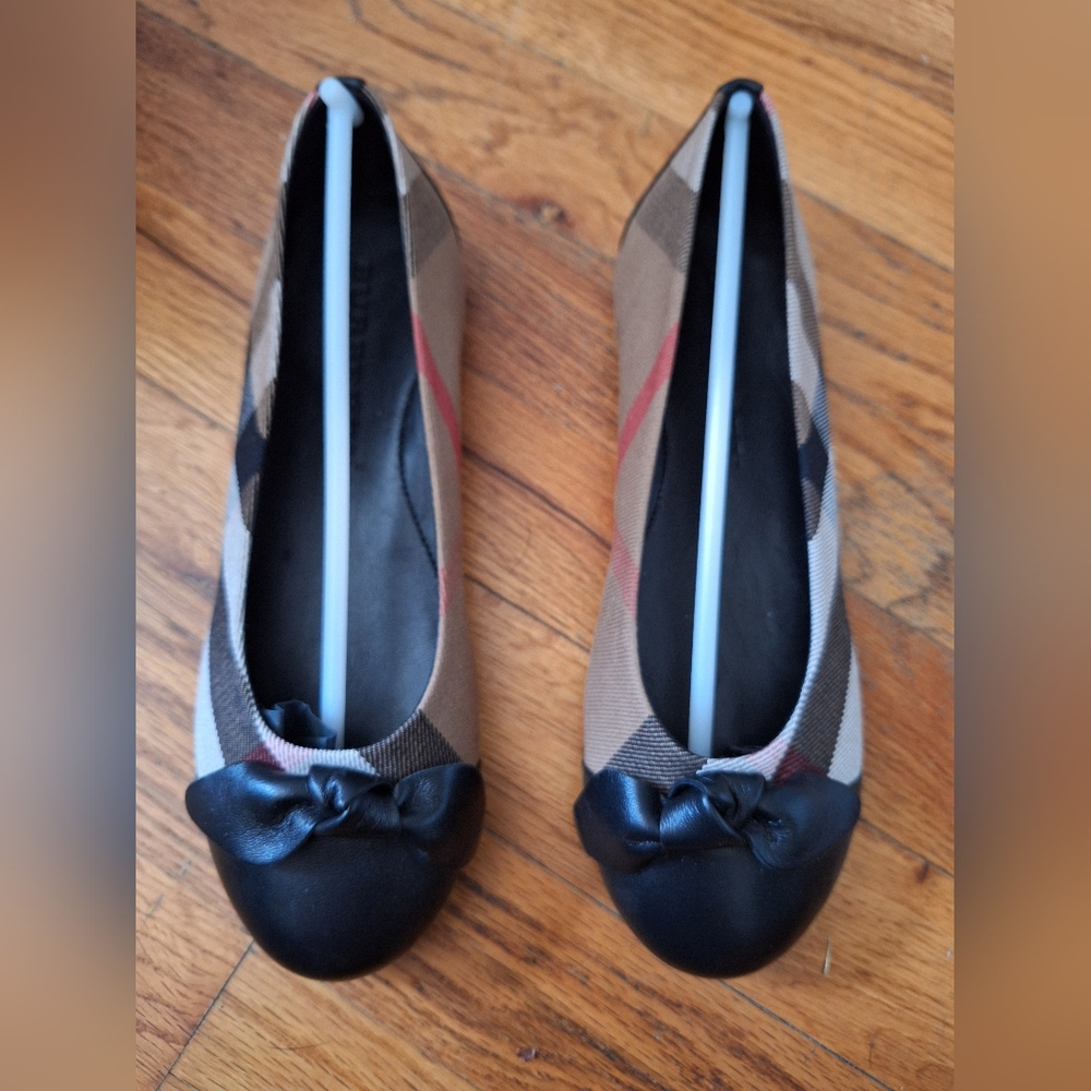 Girls Burberry Ballet Flats
